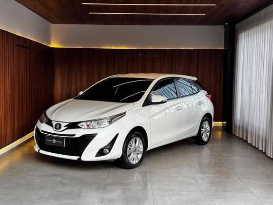 TOYOTA YARIS 1.3 16V FLEX XL MULTIDRIVE TOYOTA YARIS 1.3 16V FLEX XL MULTIDRIVE
